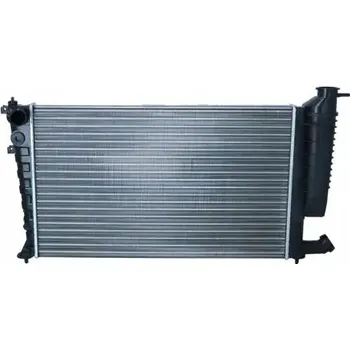 Chladič motoru NRF 50425 Chladič motoru, chlazení motoru