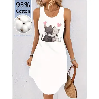 Dámské noční prádlo Bílá noční košilka s kočičkami Barva: Bílá, Velikostní tabulka: M