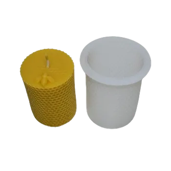 Výroba svíčky Forma na svíčky s včelím motivem 50x70mm (Forma silikonová na svíčky)