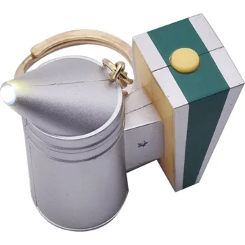 Žertovný předmět Klíčenka - Včelařský dýmák svítící (Včelařský přívěsek včetně baterií)