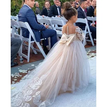 Dívčí šaty Dívčí tylové šaty s krajkou a mašlí pro slavnostní příležitosti Velikost: 4, Barva (Varianta): Champagne FS9780