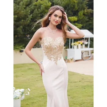 Dámské šaty Dlouhé šaty s aplikacemi a srdcovým výstřihem pro družičku Barva: Krémová, Velikost: 3XL