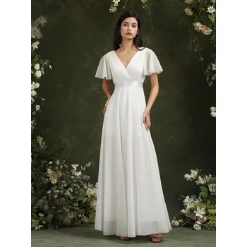 Dámské šaty Dlouhé tylové šaty s volánky a výstřihem do V pro slavnostní příležitosti Barva: Krémová, Velikost: S