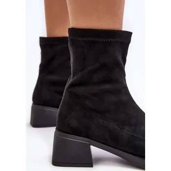 Dámská obuv Černé dámské kozačky Aphroteia na nízkém podpatku 40