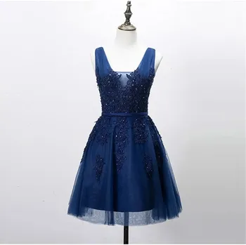Dámské šaty Krátké tylové šaty s krajkou a výstřihem do V pro koktejlové akce Barva: Tmavě Modrá, Velikost: L
