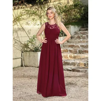 Dámské šaty Dlouhé šifonové šaty s krajkovými zády a plisovanou sukní Barva: Bordová, Velikost: S