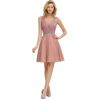 Dámské šaty Krátké šifonové šaty s flitry a páskem pro ples či koktejlovou párty Velikost: XS, Barva (Varianta): Pudrová