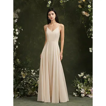 Dámské šaty Dlouhé šifonové šaty s krajkovým topem a ramínky pro svatební příležitosti Barva: Šampaňská, Velikost: XS