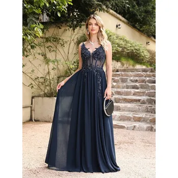 Dámské šaty Dlouhé šaty s krajkovými aplikacemi a výstřihem do V pro ples Barva: Tmavě Modrá, Velikost: 3XL