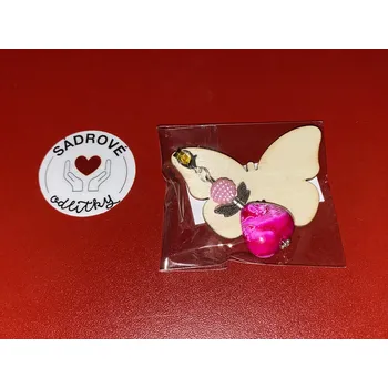 HandMade by VeJa Andílek na dřevěném motýlku (velké srdce)