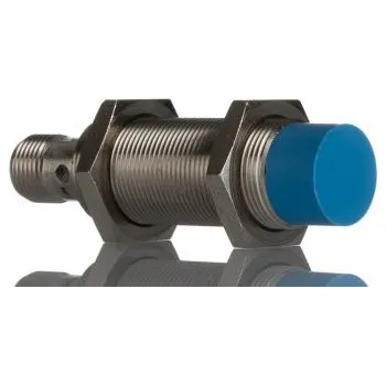 Indukčn�� bezdotykový snímač 12 mm, výstup: PNP Normally Open Válcový M18 x 1 200 mA 10 → 30 V IP67 1000Hz