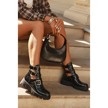 Dámské kozačky Boto Dámské kotníkové boty s pásky a mi sponami Helisse Barva: Černá, Velikost: 38