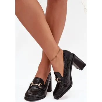 Dámské polobotky Dámské polobotky na podpatku s reliéfem a zlatým detailem Novella Barva: Černá, Velikost: 39