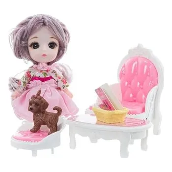 Panenka Panenka Mili v obývacím pokoji, Tulimi; růžová