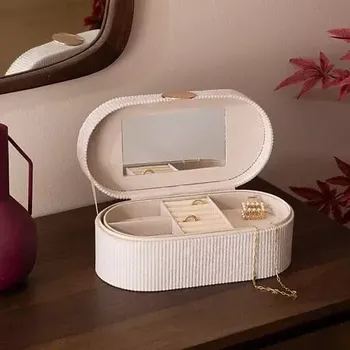 Béžová sametová šperkovnice Enya