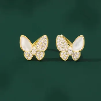 Náušnice JAY Náušnice se zirkony v podobě malých motýlů JAY-0103-LYK-0557 Zlatá