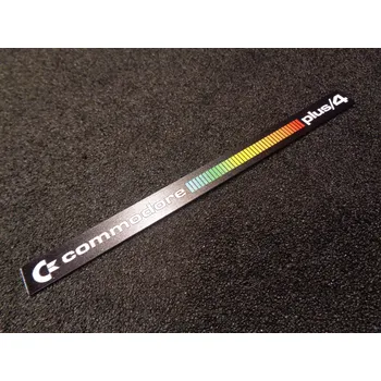 Samolepicí dekorace na vozidlo Commodore Plus 4 Logo Znak Odznak Nálepka 504