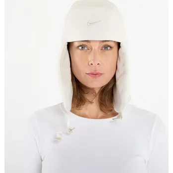 Čepice Čepice Nike Fly Unstructured Puffer Trapper Cap Light Bone/ Light Bone/ Light Bone M/L
