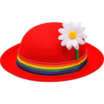 Červený plstěný klobouk s květinkou