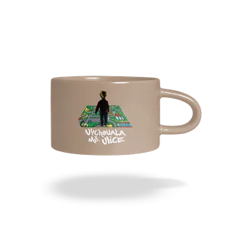 Bastard Vychovala mě ulice hrnek makronka Brown Macaron