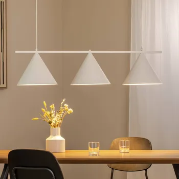 Eko-Light Závěsné svítidlo Capital, bílé, 3 světla, Ø 32 cm, GX53 - Stínidlo - Ø 32 cm, výška 21 cm bílá 3 x 11 W LED - Doprava zdarma