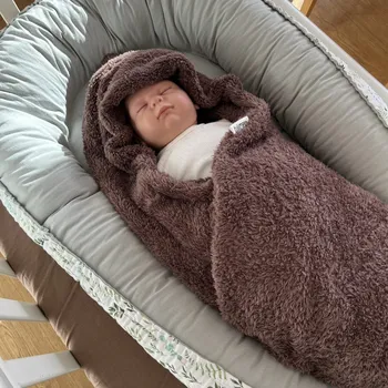 Zavinovačka Tulimese Zavinovací beránková deka hnědá VELIKOST DEKY:: 95X95 CM - VĚK 6–12 MĚSÍCŮ