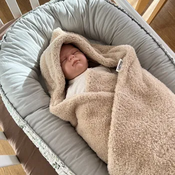 Dětská deka Tulimese Zavinovací beránková deka béžová VELIKOST DEKY:: 95X95 CM - VĚK 6–12 MĚSÍCŮ