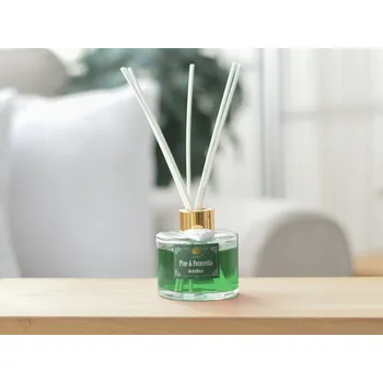 Vůně do bytu Arôme Difuzér s tyčinkami PINE AND POINSETTIA 100ml, + Prodloužená možnost vrácení zboží do 50 dnů