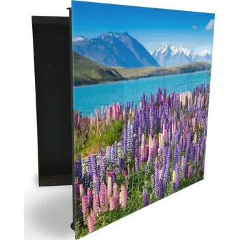 Skříňka na klíč Glasdekor skříňka na klíče - hora, jezero a kvetoucí lupiny Otevírání: Levé, Barva skříňky: Bílá