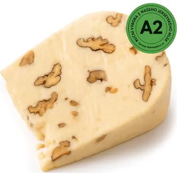 Farma Heřmanice Polotvrdý přírodní sýr s vlašskými ořechy z A2 mléka 130g