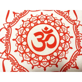 Povlak na polštářek Povlak na polštář Óm Barva: Červená