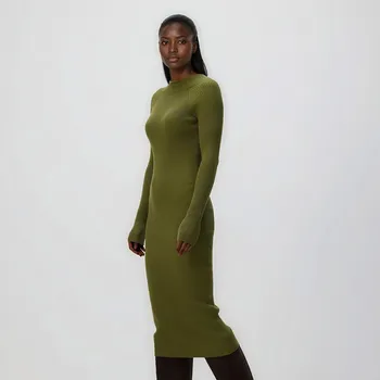 Dámské šaty Reserved - Žebrované šaty s viskózou - světle olivová - 466HI-81X - 466HI-81X-M