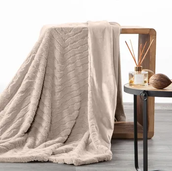 deka CHLUPATÁ DEKA KATE 150X200 CM BÉŽOVÁ