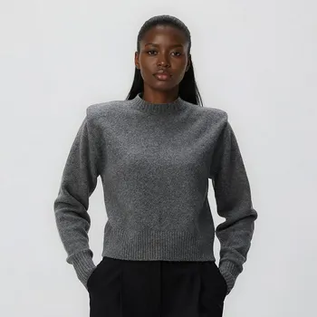 Dámský svetr Reserved - Sweter s vycpávkami na ramena - středně šedá - 218GV-85M - 218GV-85M-L