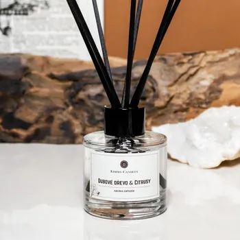 Elektrický aroma difuzér Kimmy Candles Aroma difuzér Dubové dřevo & Citrusy