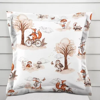 Povlak na dekorativní polštářek Dětský bavlněný povlak na polštář s lemem Sandra SA-696 Lišky na kolách - hnědé na bílém 40 x 60 cm