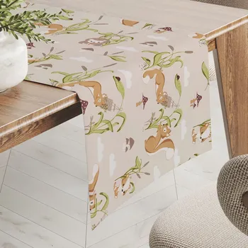 ubrus Dětský bavlněný běhoun na stůl Sandra SA-695 Veverky a ježci na světle béžovém 20x120 cm