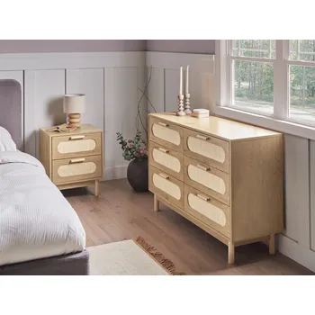 Ložnice Komoda světle hnědá z dřevotřísky s ratanovým čelem 6 zásuvek úložný prostor ložnice boho styl Beliani