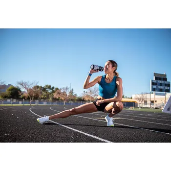 Láhev Lahev Na Pití CamelBak Podium Chill 710 ml stříbrný (710 ml)