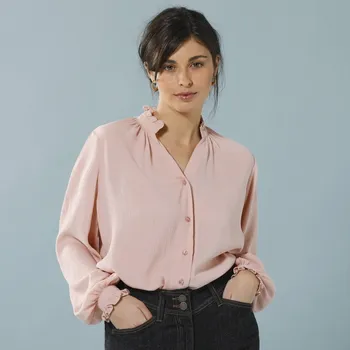 Dámská halenka Jednobarevná kreponová halenka na knoflíčky, pro malou postavu růžová pudrová 36