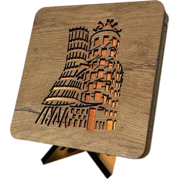 Lampička Li-Go "Tančící dům" lampa 19x19cm provedení povrchu: dub světlý