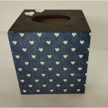 Krabice na papírové kapesníky - čtvercová - Srdíčka na modré