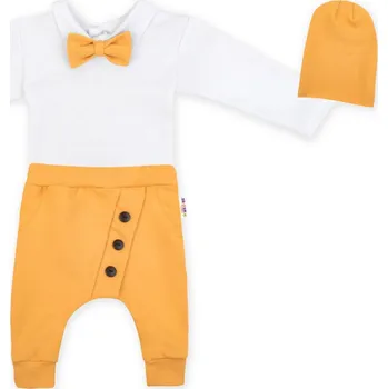 Kojenecká souprava Baby Nellys 3-dílná sada Hubert, body s motýlkem dl.rukáv, tepláčky a čepička - hořčicová Velikost: 80 (9-12m)