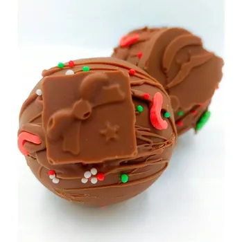 Vánoce Vánoční čokoládová koule s marshmallow pěnami, vánoční dárek