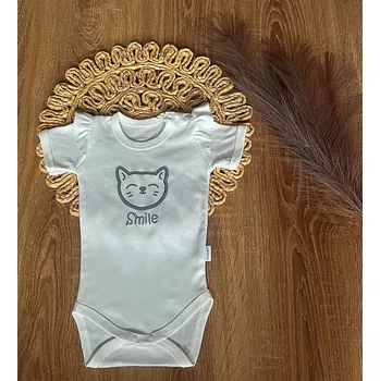 Kojenecký body Kojenecké body, kr. rukáv Mamatti, zap. u krku, Puntík - bílé s potiskem Velikost: 80 (9-12m)