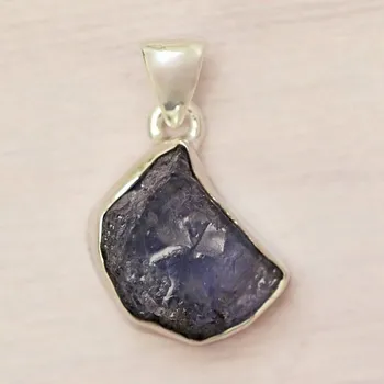 Přívěsek Tanzanit surový přívěsek stříbro Ag 925 LOT281 1,6 cm, 4,5 g