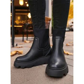 Dámská zimní obuv Sinsay - Kotníkové boty z umělé kůže - černá - 117FW-99X - 117FW-99X-39