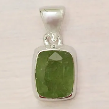 Přívěsek Kyanit zelený broušený přívěsek stříbro Ag 925 P379 1,2 cm, 2,9 g