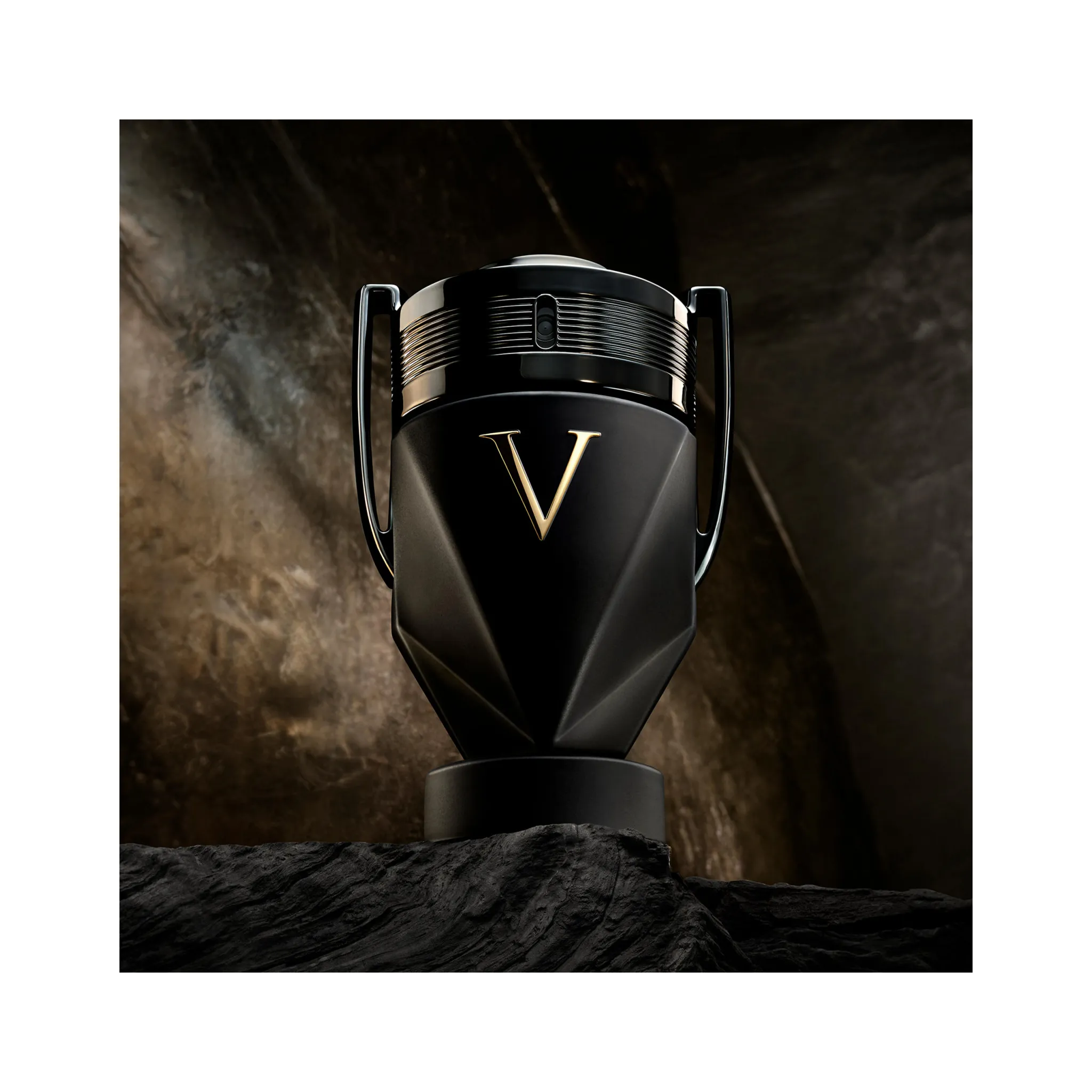 Fotografie 4 - Pánský parfém Paco Rabanne Invictus Victory Absolu Intense M P 50 ml