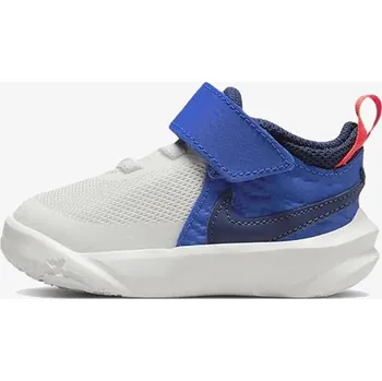 Chlapecké tenisky Nike Team Hustle D 10 EUR 22